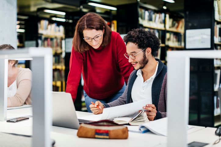 professional university assignment help