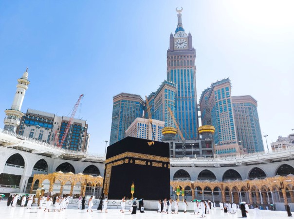 clock tower Umrah packages
